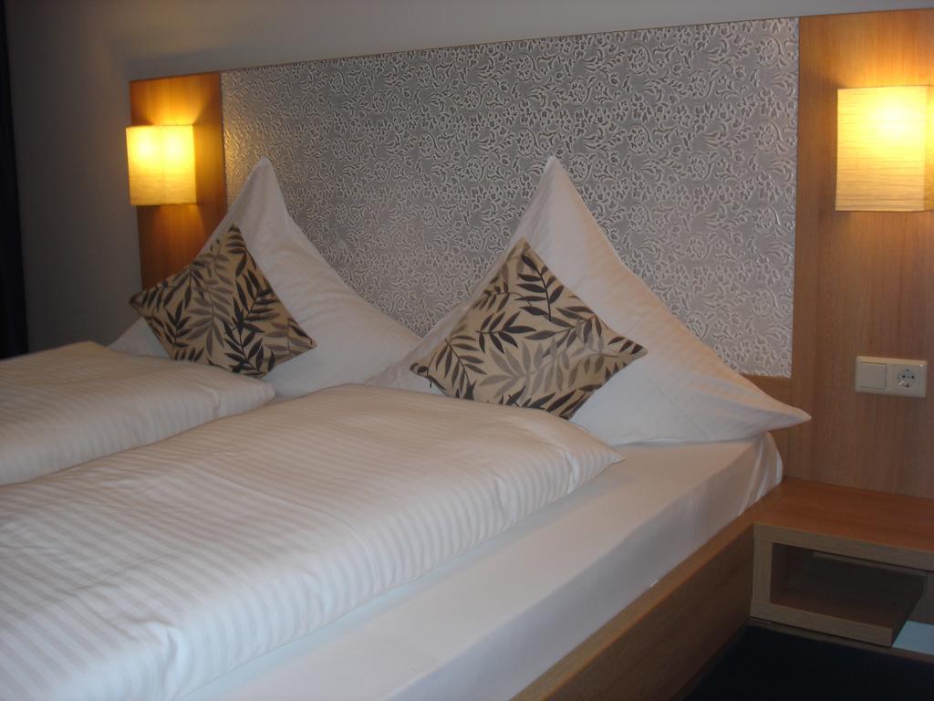 Rhein-Hotel Andernach Pokoj fotografie
